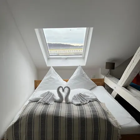 Apartment 40 Qm-appartement Unterm Dach Der Haeselburg *